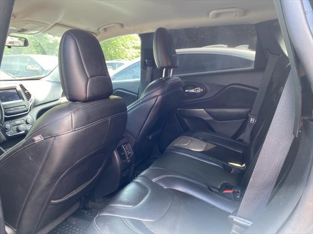 used 2019 Jeep Cherokee car, priced at $14,941