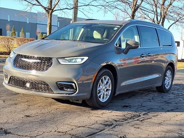 used 2021 Chrysler Pacifica car, priced at $18,434