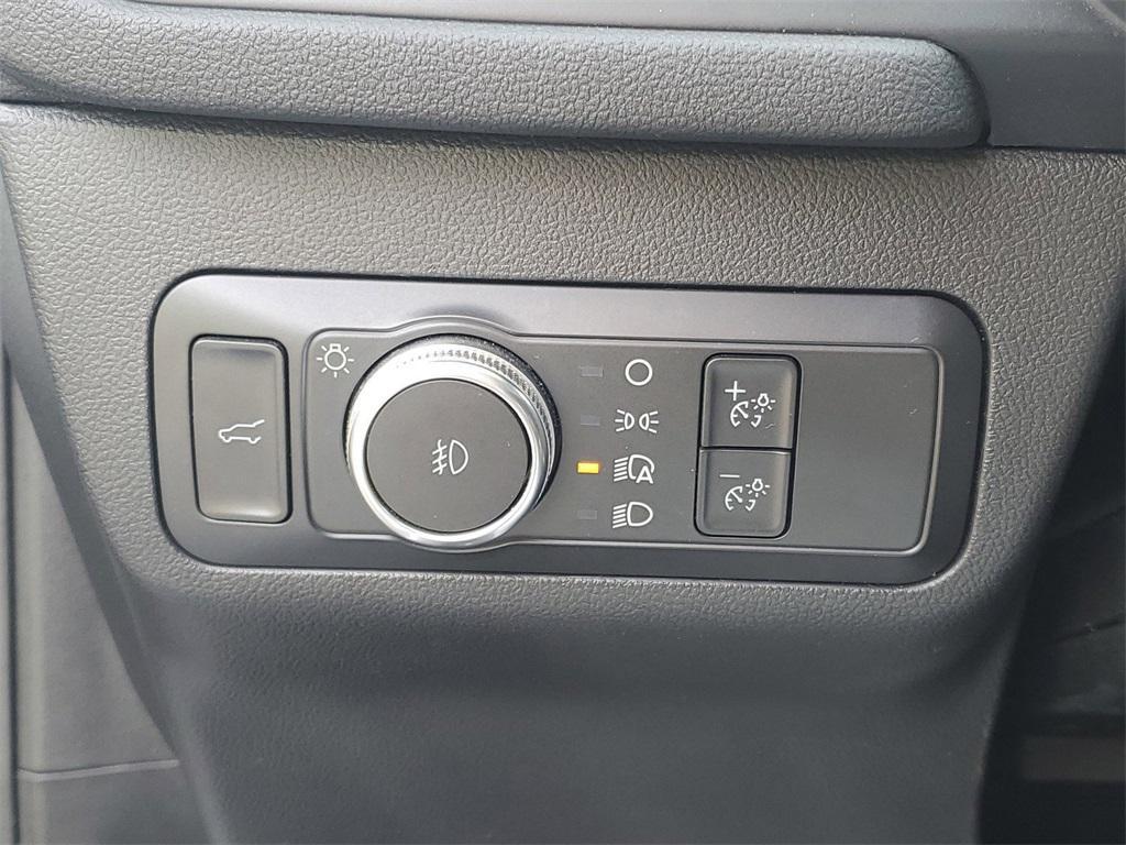 used 2022 Ford Escape car, priced at $19,721
