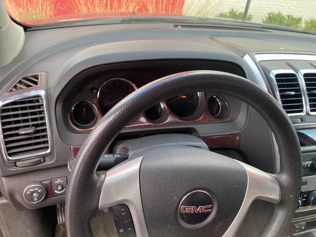 used 2009 GMC Acadia car, priced at $3,303