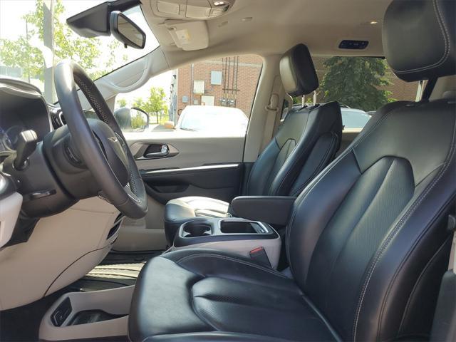 used 2023 Chrysler Pacifica car, priced at $25,798