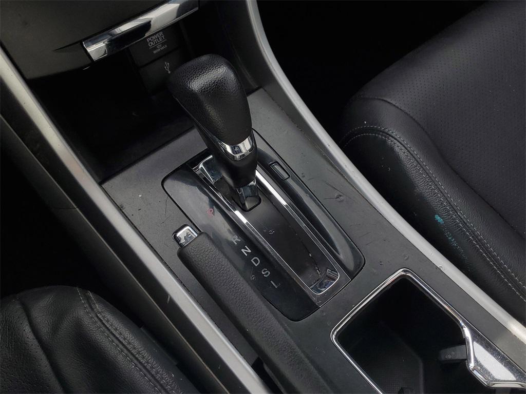 used 2013 Honda Accord car, priced at $7,887
