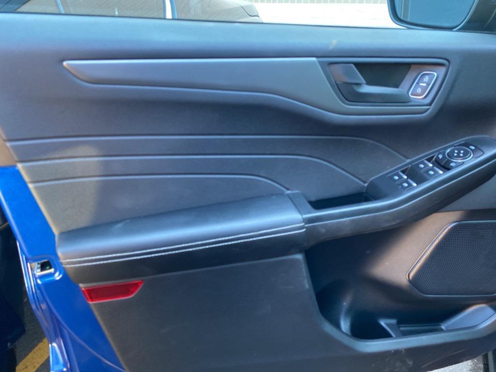 used 2023 Ford Escape car, priced at $17,725