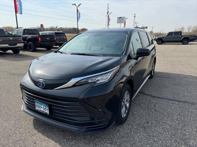 used 2022 Toyota Sienna car, priced at $29,995