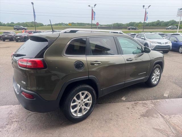 used 2016 Jeep Cherokee car, priced at $12,995