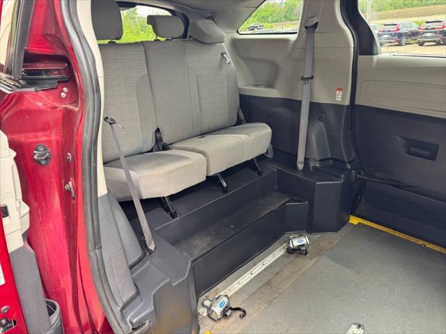 used 2023 Toyota Sienna car, priced at $69,995