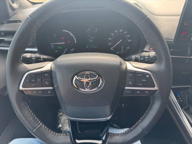 used 2023 Toyota Sienna car, priced at $48,995
