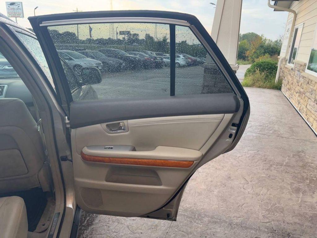 used 2006 Lexus RX 330 car, priced at $10,995