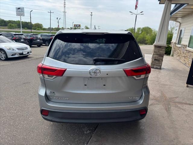 used 2017 Toyota Highlander car, priced at $27,995