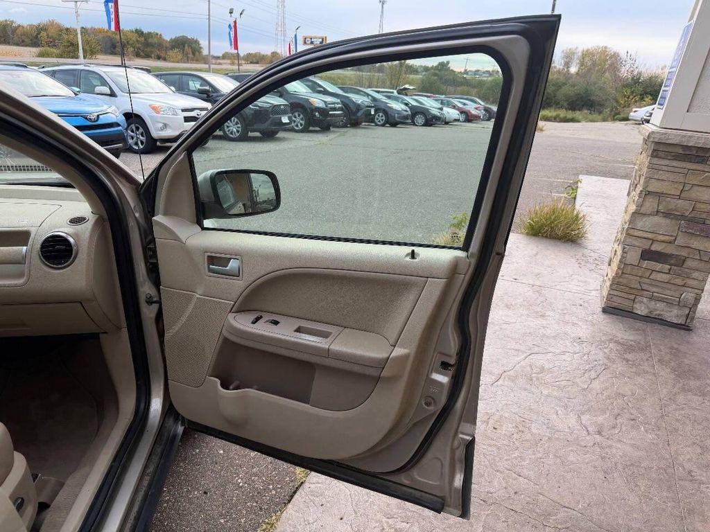 used 2006 Ford Freestyle car, priced at $3,495