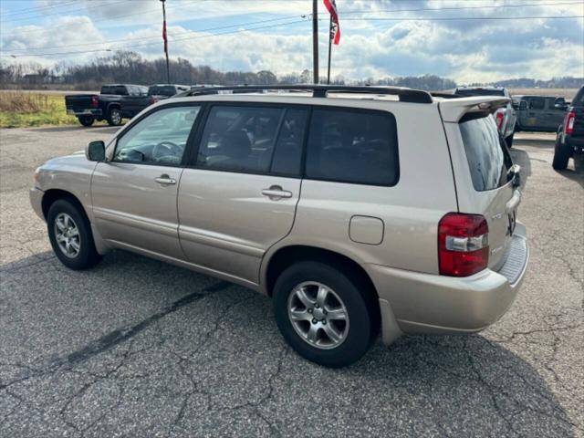 used 2006 Toyota Highlander car, priced at $11,495