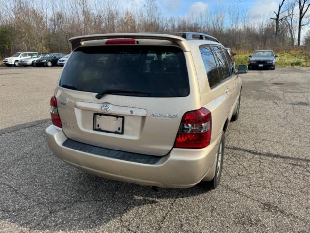 used 2006 Toyota Highlander car, priced at $11,495