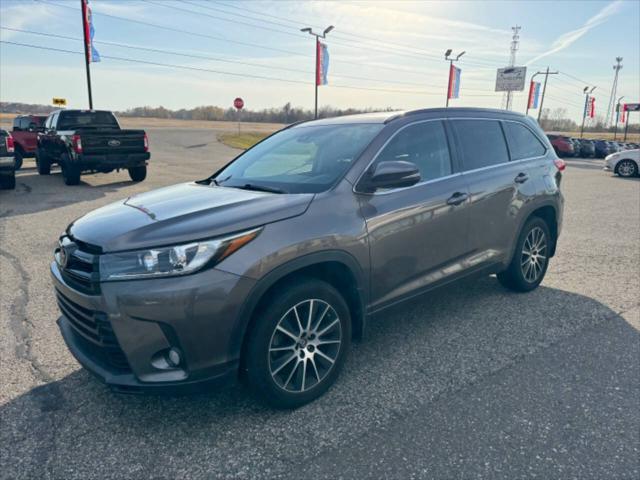 used 2017 Toyota Highlander car, priced at $27,599