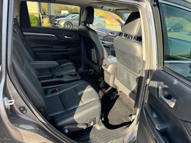 used 2017 Toyota Highlander car, priced at $27,599