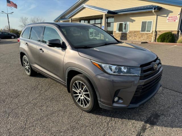 used 2017 Toyota Highlander car, priced at $27,599