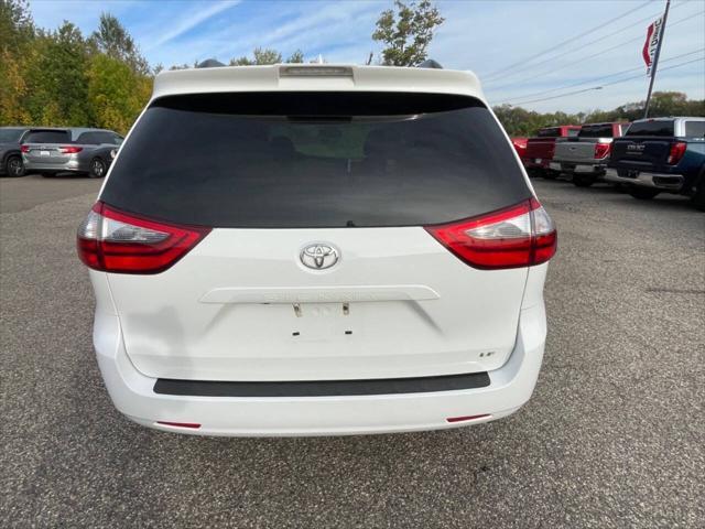 used 2020 Toyota Sienna car, priced at $28,995