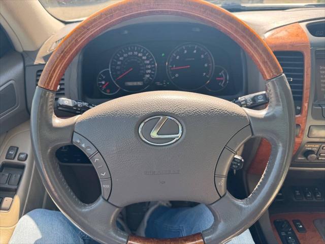 used 2004 Lexus GX 470 car, priced at $16,995