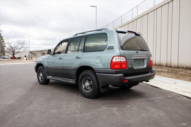 used 2002 Lexus LX 470 car, priced at $16,995