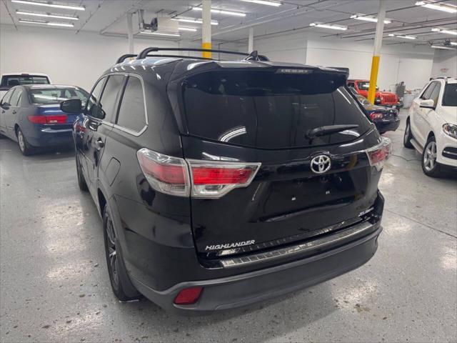 used 2016 Toyota Highlander car, priced at $20,750