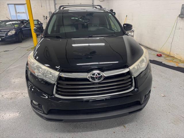 used 2016 Toyota Highlander car, priced at $20,750