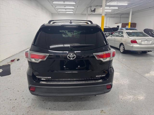 used 2016 Toyota Highlander car, priced at $20,750