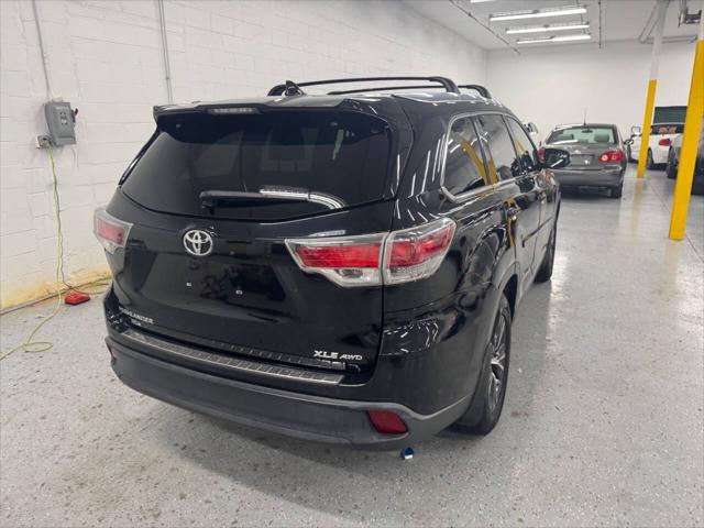 used 2016 Toyota Highlander car, priced at $20,750