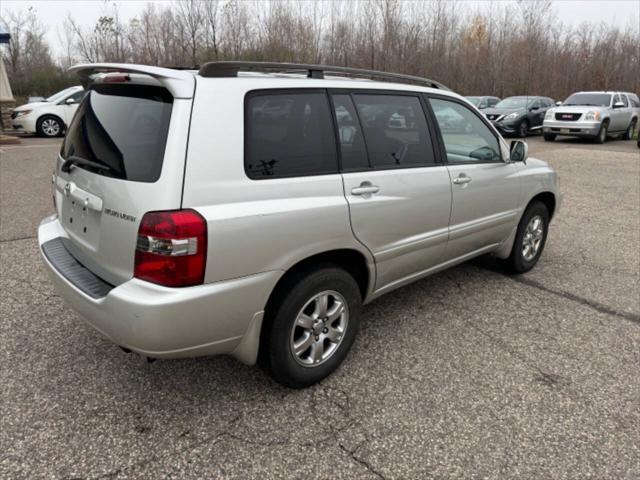 used 2007 Toyota Highlander car, priced at $9,599