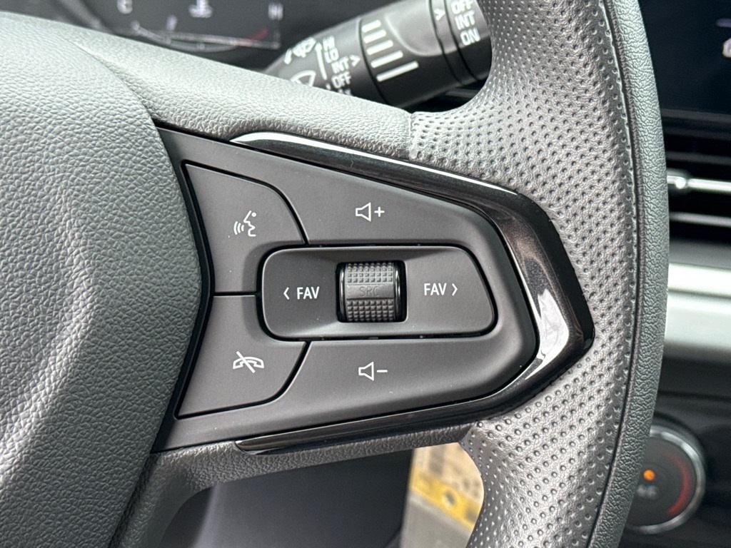 new 2025 Chevrolet Trax car, priced at $20,345