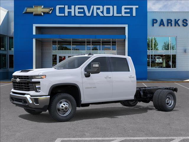new 2025 Chevrolet Silverado 3500 car, priced at $55,253