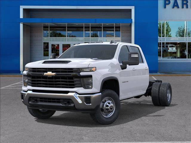 new 2025 Chevrolet Silverado 3500 car, priced at $55,253