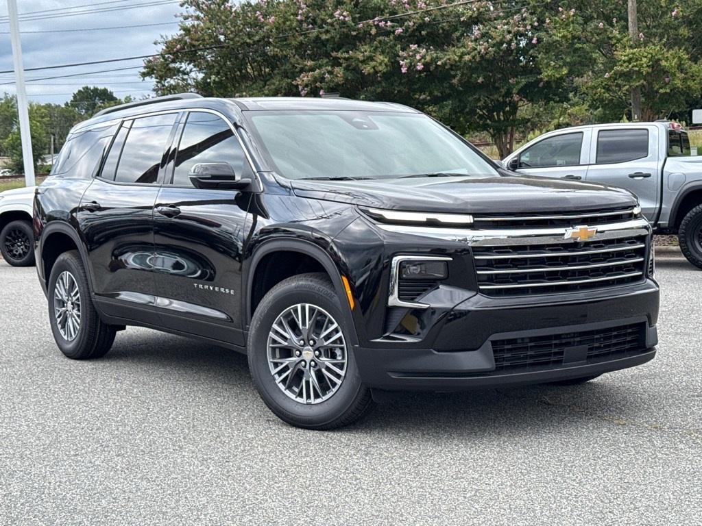 new 2026 Chevrolet Traverse car, priced at $43,920