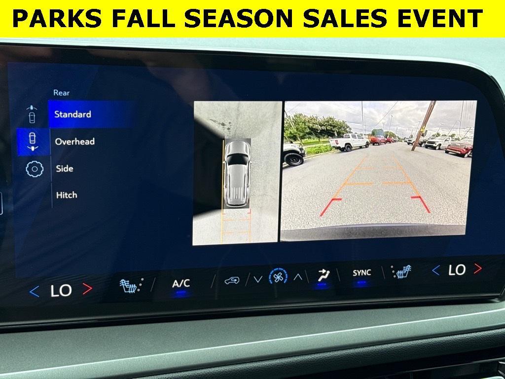 new 2026 Chevrolet Traverse car, priced at $40,820