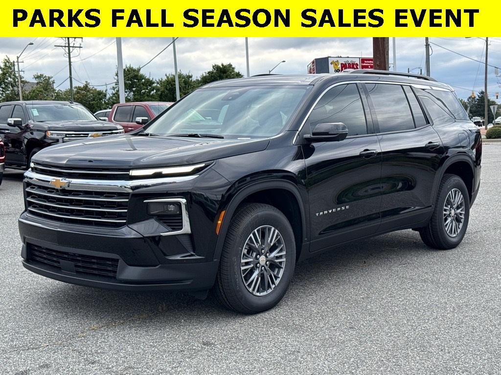 new 2026 Chevrolet Traverse car, priced at $40,820