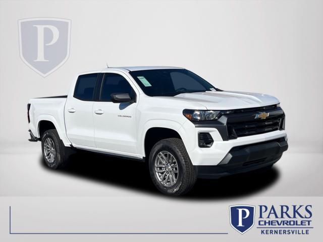 new 2024 Chevrolet Colorado car, priced at $35,975