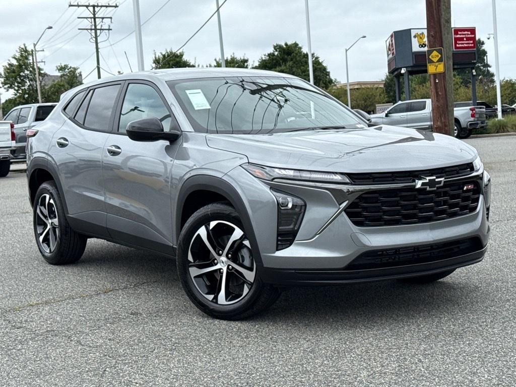 new 2025 Chevrolet Trax car, priced at $22,740