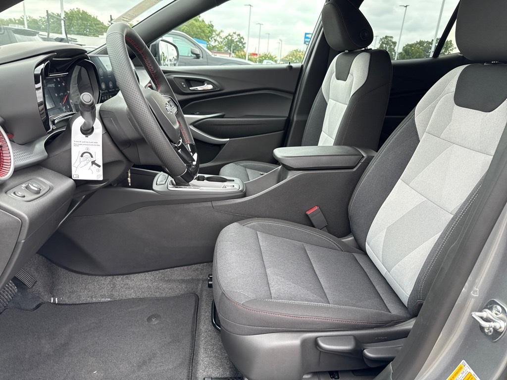 new 2025 Chevrolet Trax car, priced at $22,740