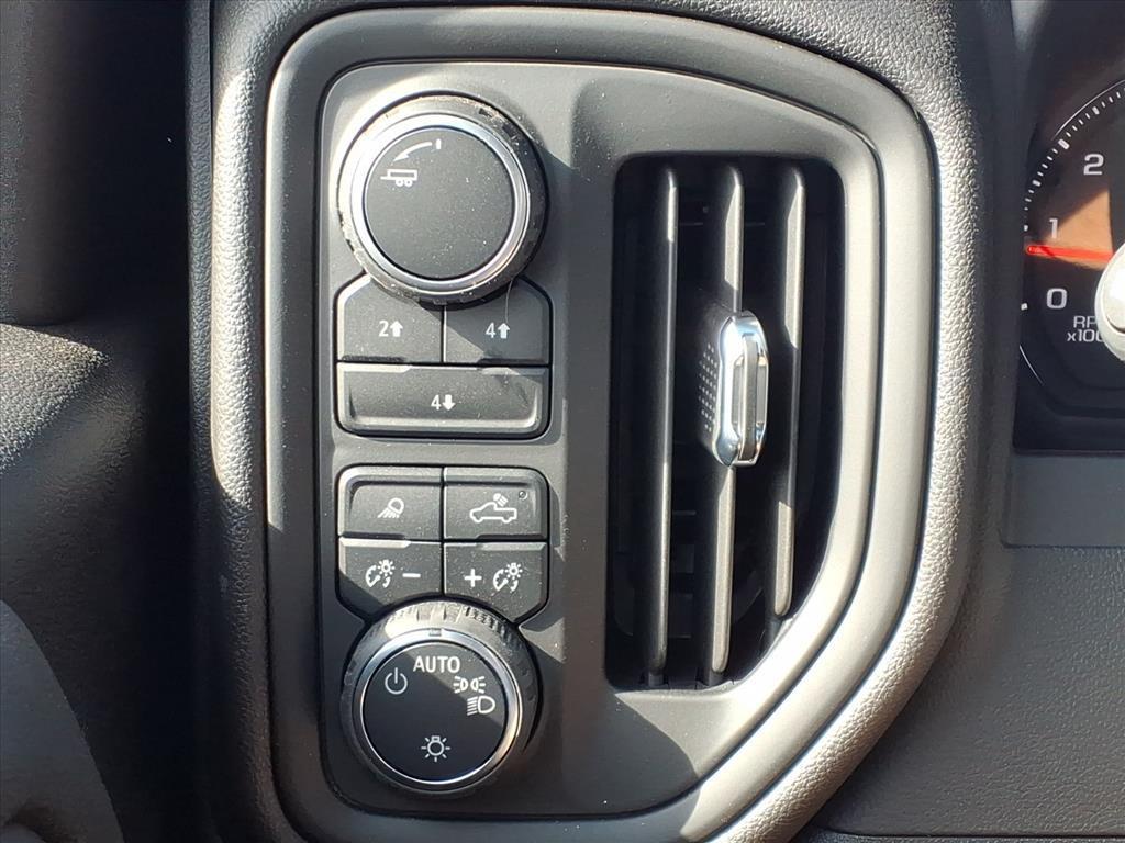 new 2025 Chevrolet Silverado 2500 car, priced at $52,328