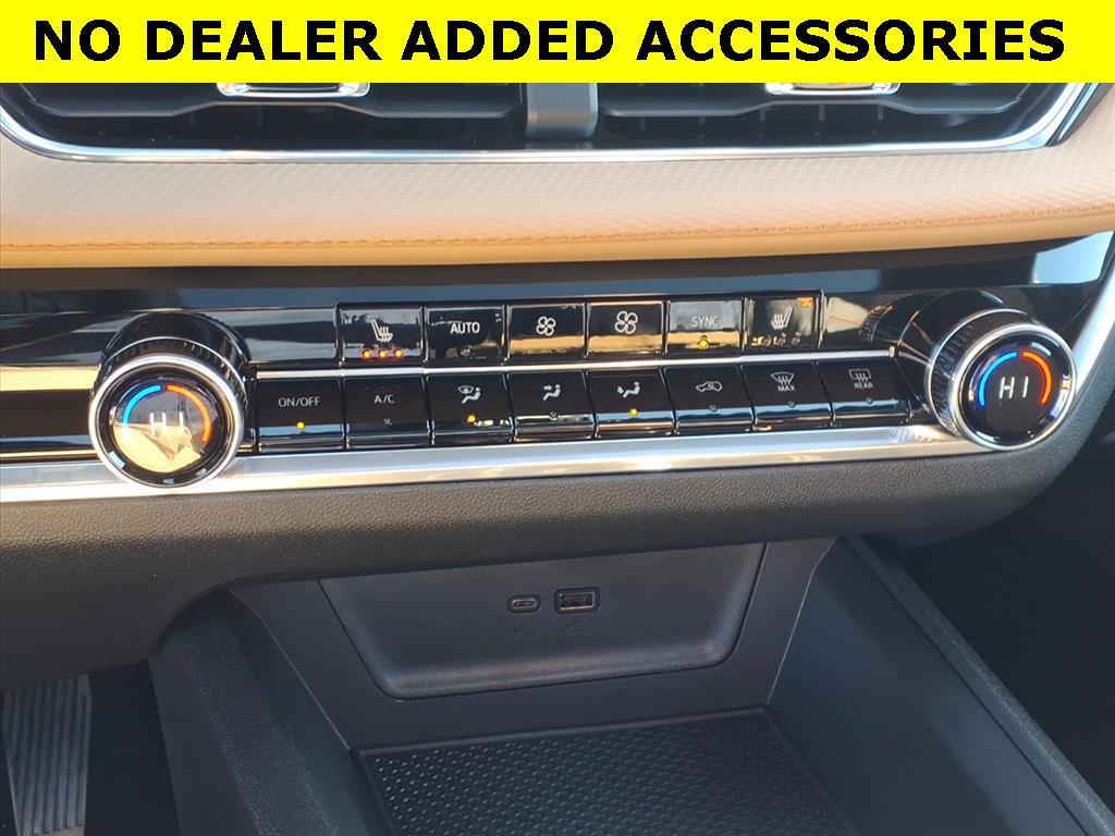 new 2026 Chevrolet Equinox car, priced at $34,335