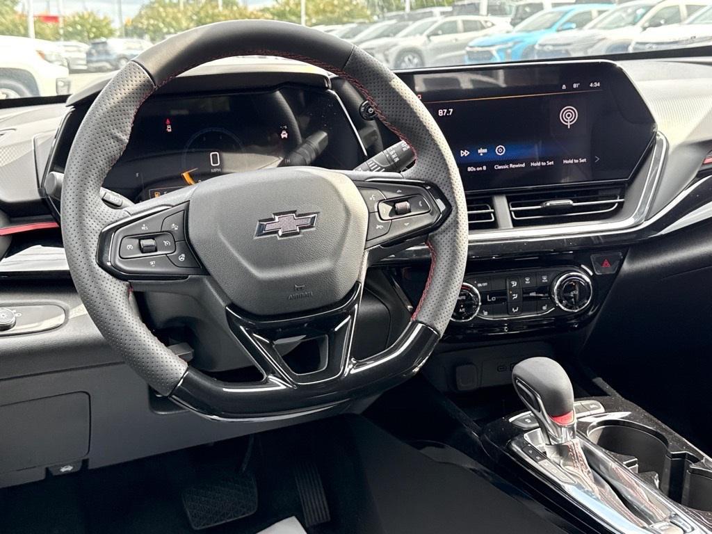 new 2025 Chevrolet Trax car, priced at $26,430