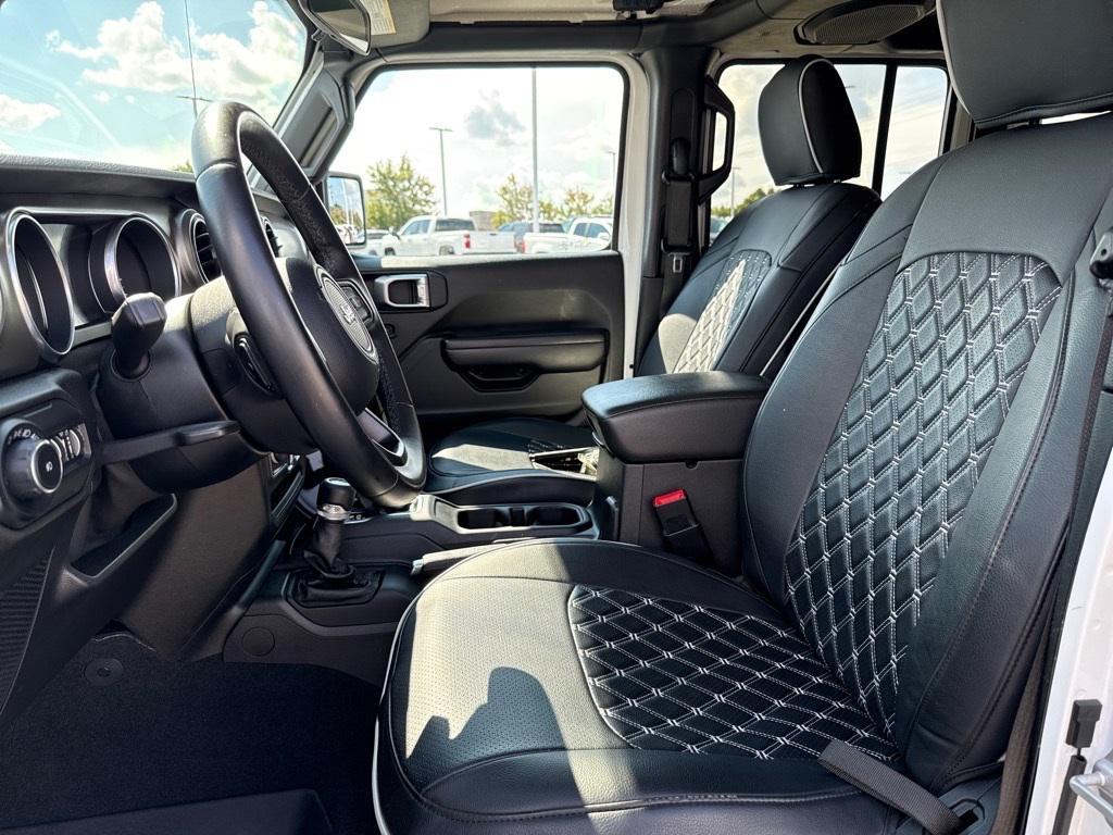 used 2020 Jeep Wrangler Unlimited car, priced at $29,500