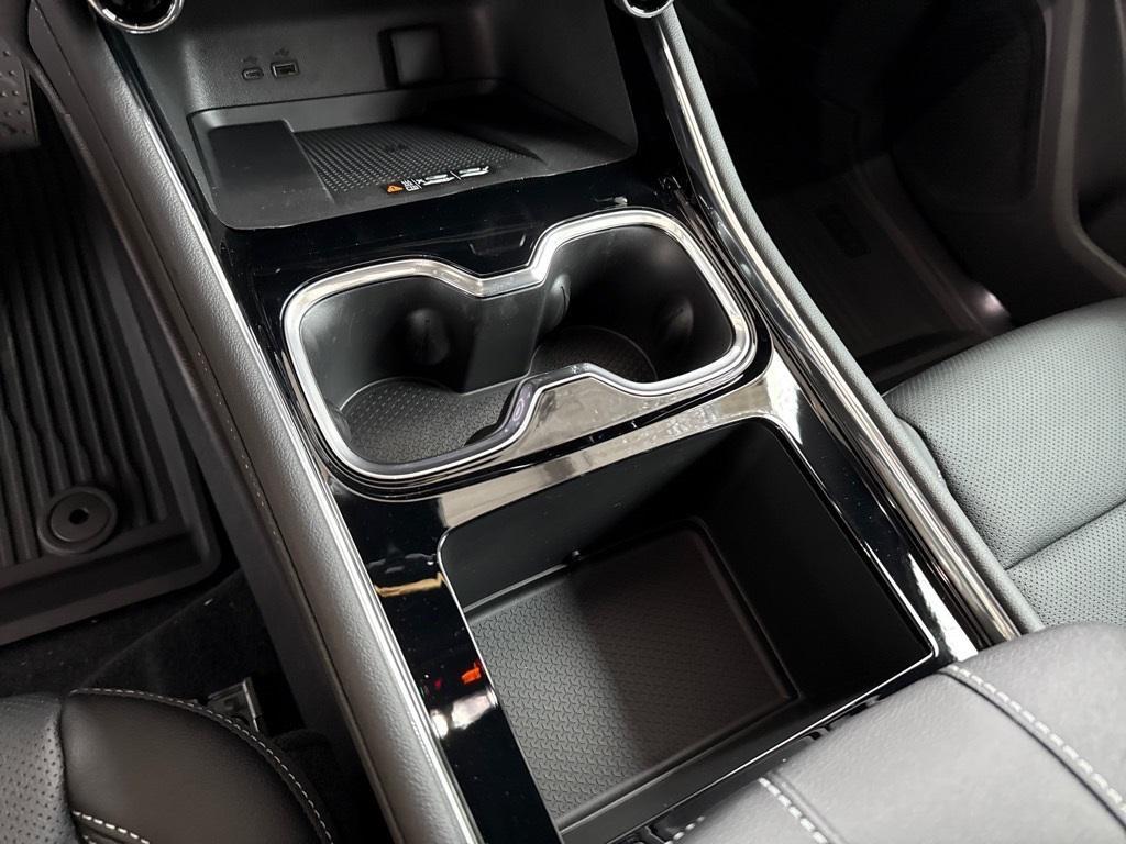 new 2026 Chevrolet Traverse car, priced at $41,420