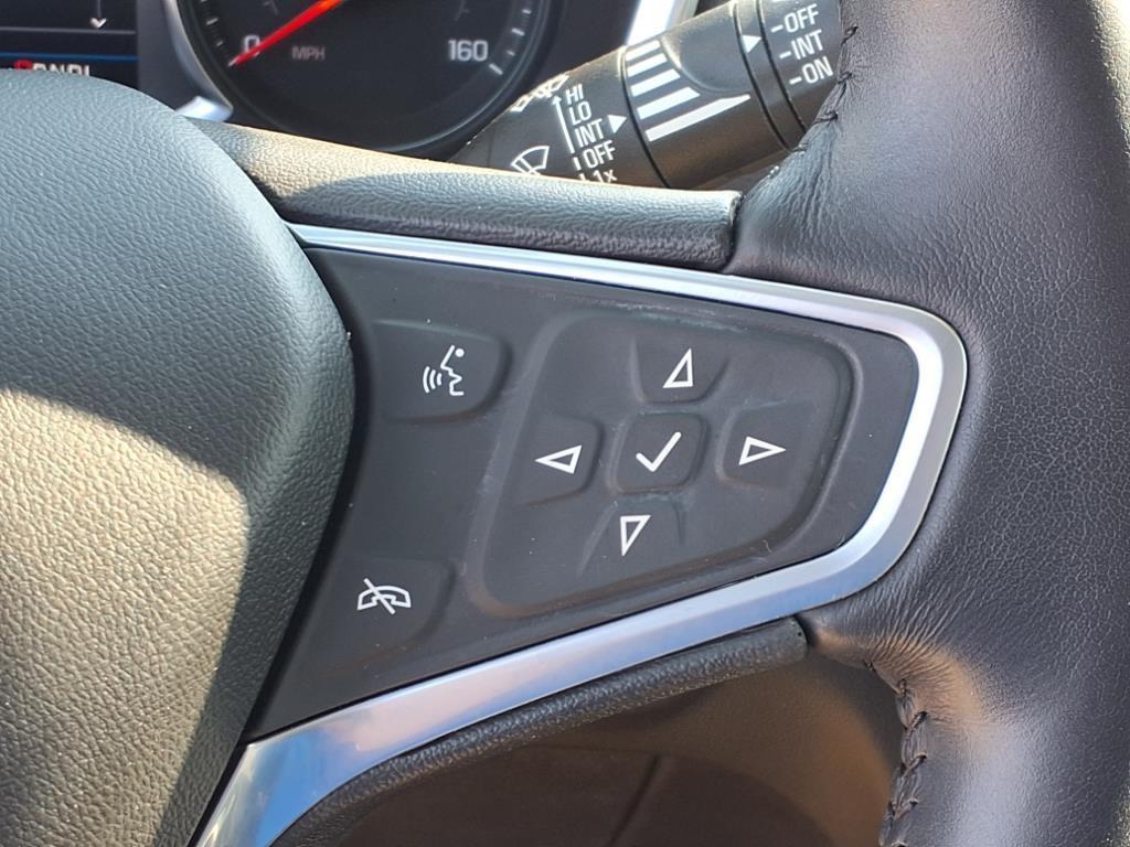 used 2022 Chevrolet Equinox car, priced at $21,456