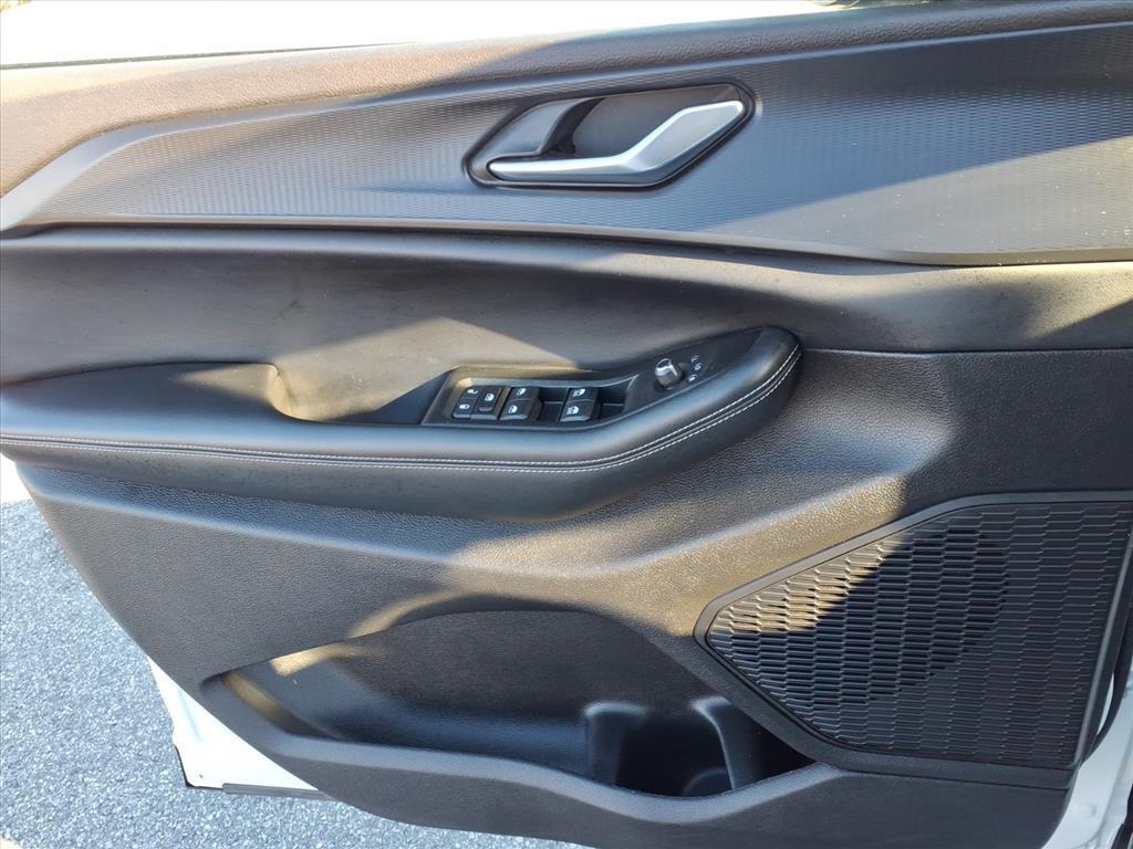 used 2024 Jeep Grand Cherokee L car, priced at $28,000