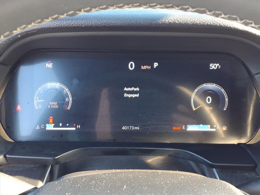 used 2024 Jeep Grand Cherokee L car, priced at $28,000