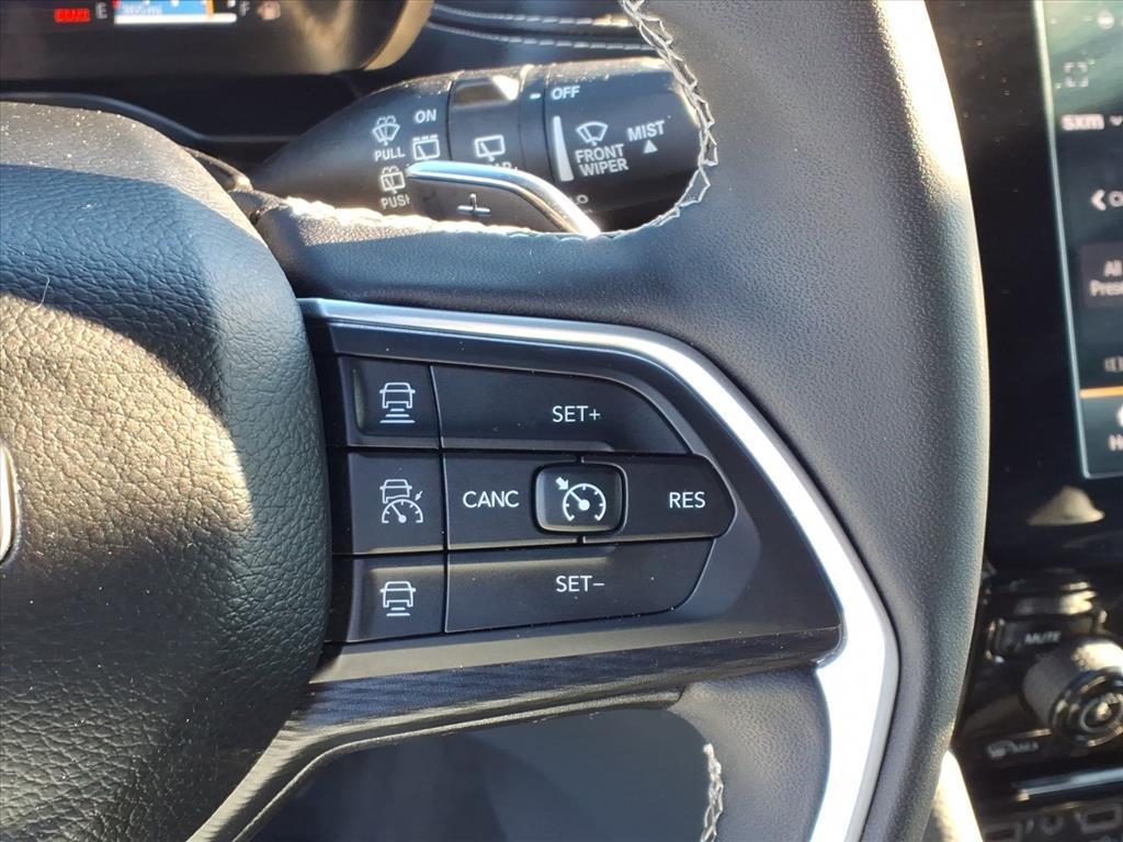 used 2024 Jeep Grand Cherokee L car, priced at $28,000