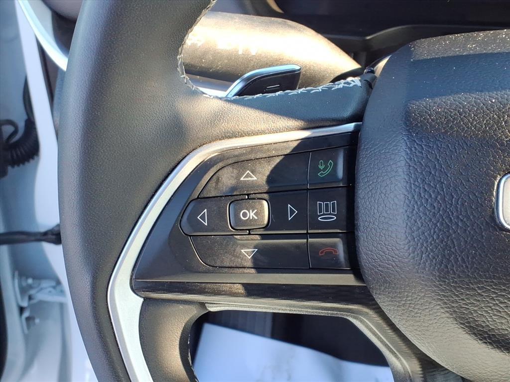 used 2024 Jeep Grand Cherokee L car, priced at $28,000