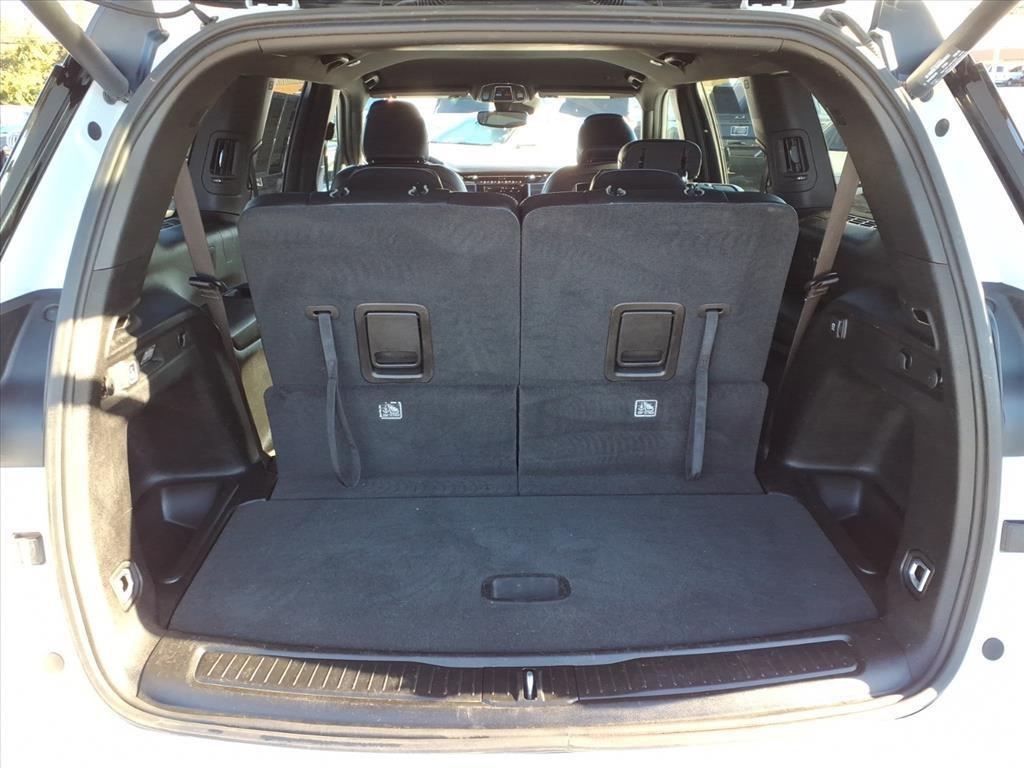 used 2024 Jeep Grand Cherokee L car, priced at $28,000