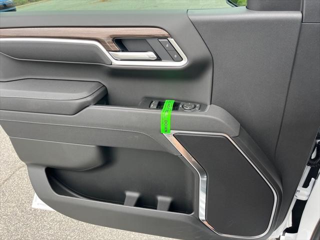 new 2025 Chevrolet Silverado 1500 car, priced at $51,923