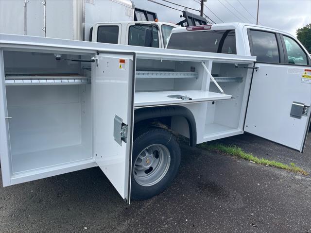 new 2025 Chevrolet Silverado 3500 car, priced at $65,992