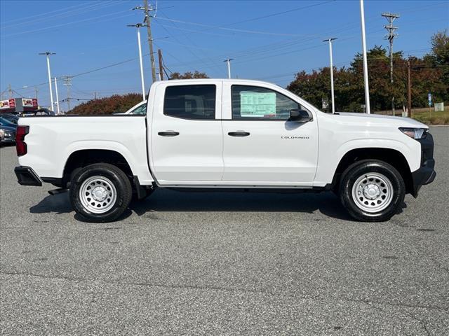 new 2024 Chevrolet Colorado car, priced at $33,420